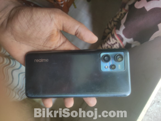Realme 9